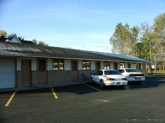 Budget Inn - Long Prairie Bagian luar foto